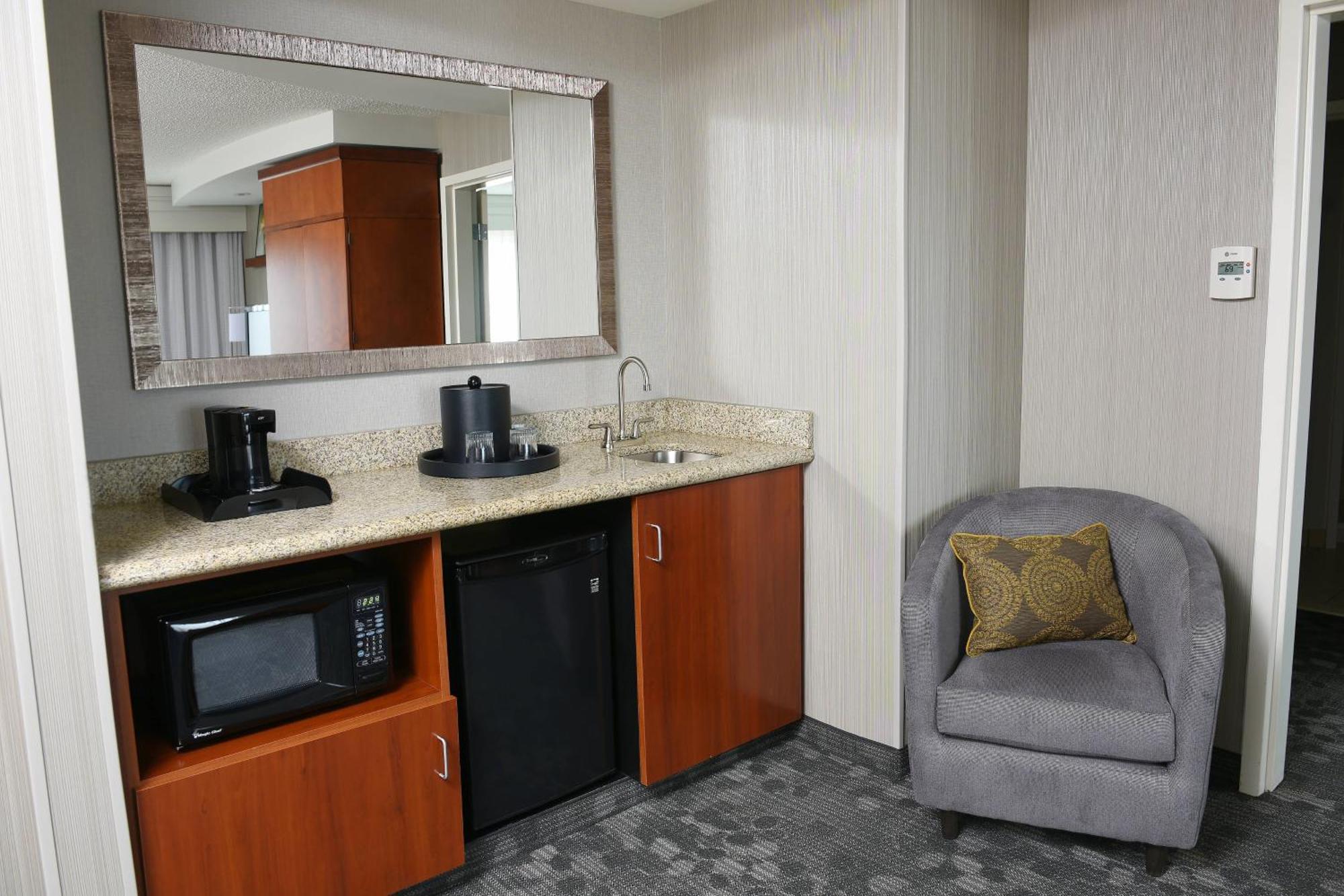 Courtyard By Marriott Σιου Φολς Εξωτερικό φωτογραφία